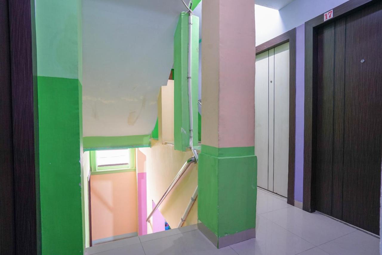 Oyo 1495 Hotel Lendosis ปาเลมบัง ภายนอก รูปภาพ