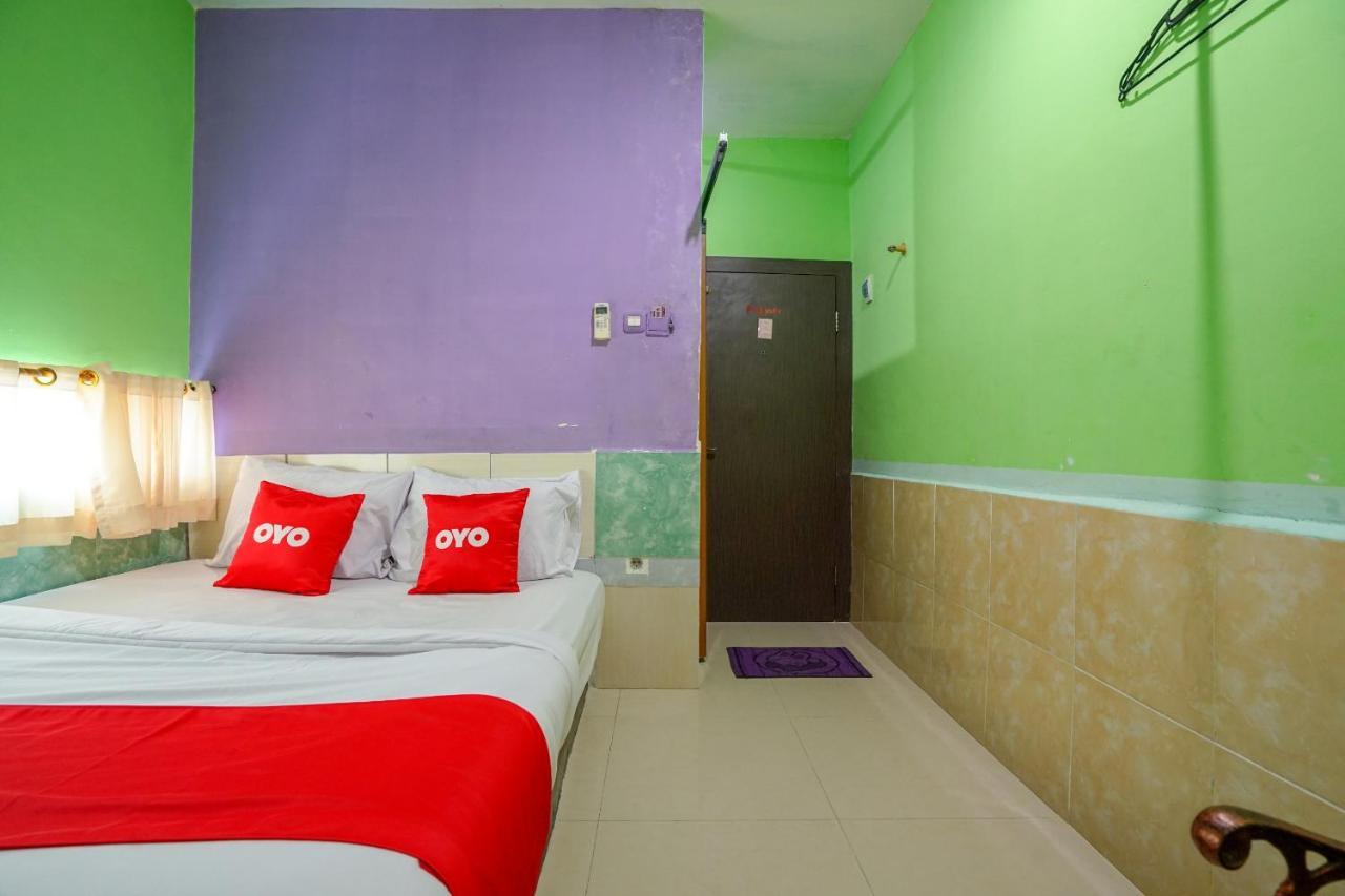 Oyo 1495 Hotel Lendosis ปาเลมบัง ภายนอก รูปภาพ