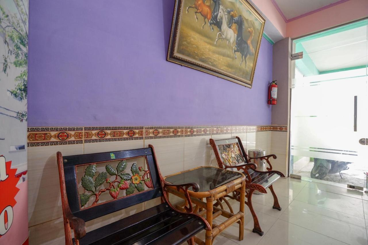 Oyo 1495 Hotel Lendosis ปาเลมบัง ภายนอก รูปภาพ